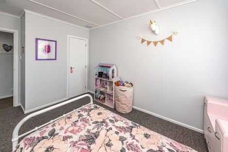 Photo of property in 30 Field Street, Aramoho, Whanganui, 4500