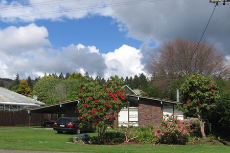 Photo of property in 6 Lynbert Road, Lynmore, Rotorua, 3010