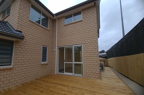 Photo of property in 43c Oreil Avenue, West Harbour, Auckland, 0618