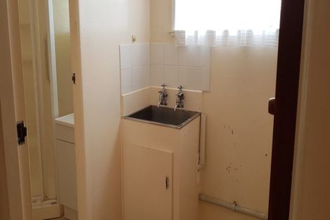 Photo of property in 3/21 Dorset Avenue, Westown, New Plymouth, 4310