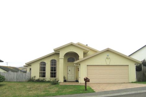 Photo of property in 22 Kentwood Drive, Woodridge, Wellington, 6037