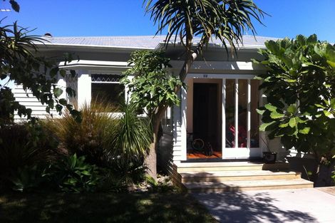 Photo of property in 22 Sefton Avenue, Grey Lynn, Auckland, 1021