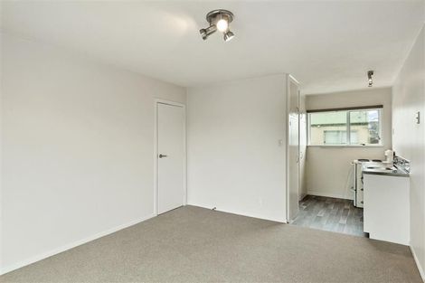Photo of property in 3/93 Racecourse Road, Sockburn, Christchurch, 8042