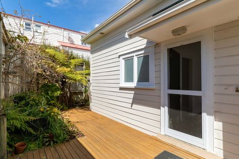 Photo of property in 63 Palmerston Road, Birkenhead, Auckland, 0626