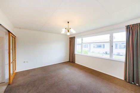 Photo of property in 1 Kiwi Court, Roslyn, Palmerston North, 4414