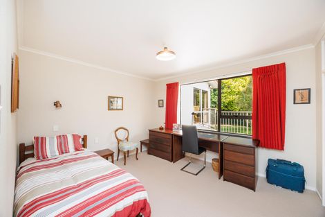 Photo of property in 10 Epsom Road, Hokowhitu, Palmerston North, 4410