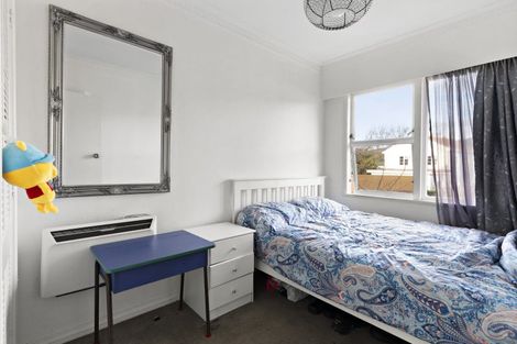 Photo of property in 4 Orr Crescent, Hutt Central, Lower Hutt, 5011