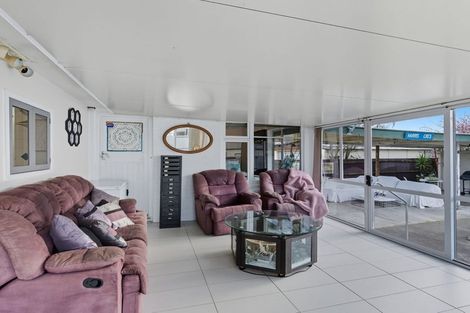 Photo of property in 125 Harris Crescent, Papanui, Christchurch, 8053