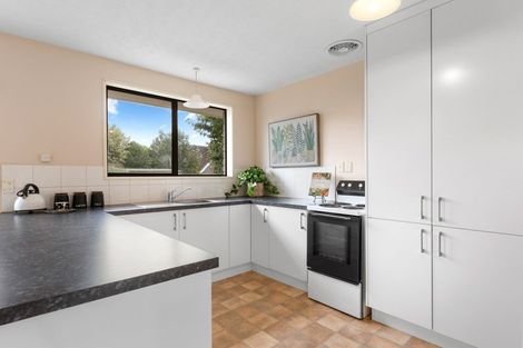 Photo of property in 1/8a Salford Avenue, Redwood, Christchurch, 8051
