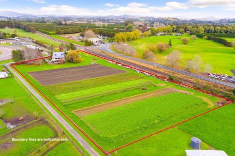 Photo of property in 9b Trotting Course Drive, Kumeu, 0891