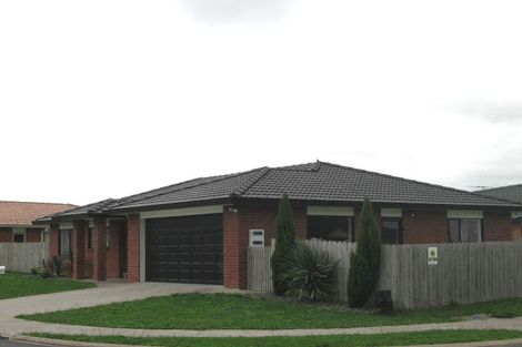 Photo of property in 31 Greenberry Drive, Ranui, Auckland, 0612