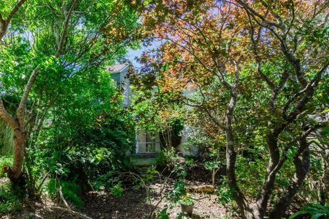 Photo of property in 72 Glen Road, Raumati South, Paraparaumu, 5032