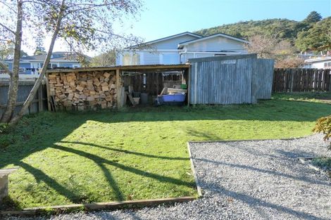 Photo of property in 19 Winnie Street, Greymouth, 7805
