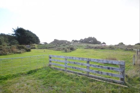 Photo of property in 6 Henham Lane, Waikawa Beach, Levin, 5573