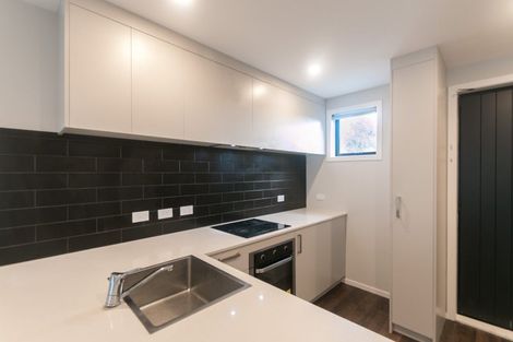 Photo of property in 125d Woodglen Road, Glen Eden, Auckland, 0602