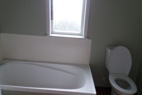 Photo of property in 17 Boyd Avenue, Mangere Bridge, Auckland, 2022