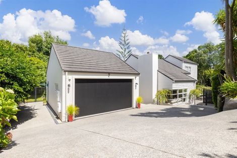 Photo of property in 49a Churchill Road, Cockle Bay, Auckland, 2014