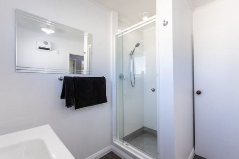 Photo of property in 5c Edward Street, Dannevirke, 4930