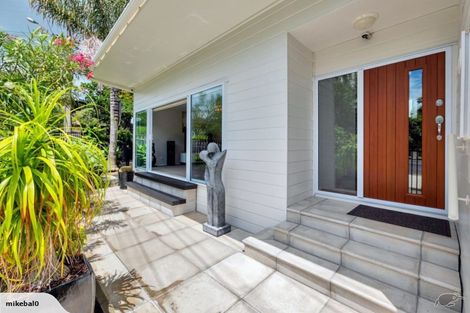 Photo of property in 267 Vipond Road, Stanmore Bay, Whangaparaoa, 0932