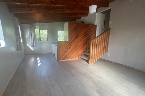 Photo of property in 20 Wattle Road, Sunnyvale, Auckland, 0612
