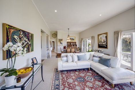 Photo of property in 461 Saint Georges Road, Havelock North, 4130