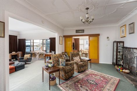 Photo of property in 7 Waimea Street, Westown, New Plymouth, 4310