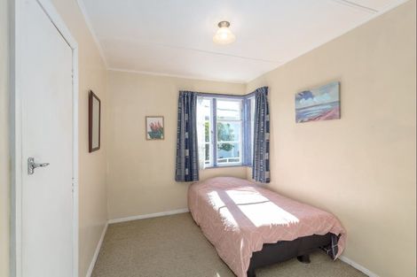 Photo of property in 20 Johnstone Street, Masterton, 5810