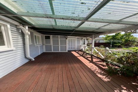 Photo of property in 220 St George Street, Papatoetoe, Auckland, 2025