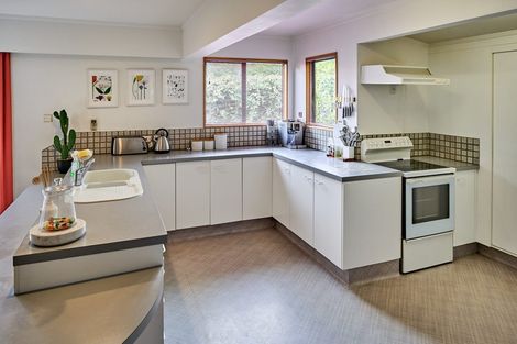 Photo of property in 259 Marine Parade, Eastbourne, Lower Hutt, 5013