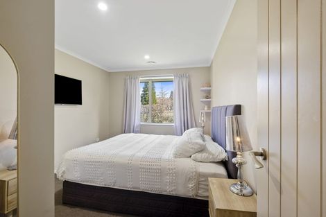 Photo of property in 12 Woodbank Road, Hanmer Springs, 7334
