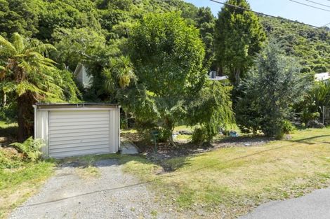Photo of property in 20 Bridge Road, Birchville, Upper Hutt, 5018