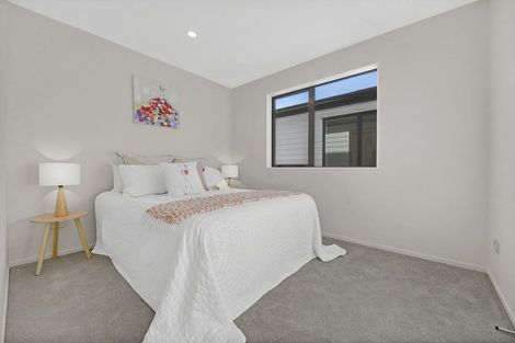 Photo of property in 7 Woven Place, Karaka, Papakura, 2113
