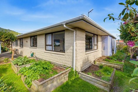 Photo of property in 43 Belvedere Avenue, Waikanae, 5036