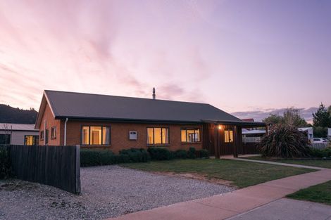 Photo of property in 24 Frye Crescent, Albert Town, Wanaka, 9305