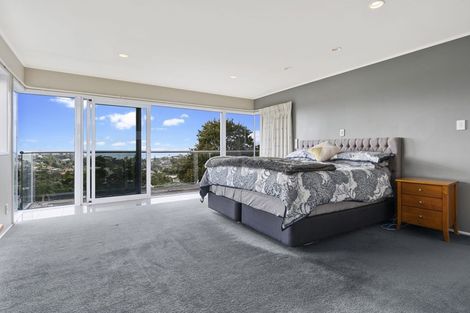 Photo of property in 7 Elizabeth Place, Mairangi Bay, Auckland, 0630