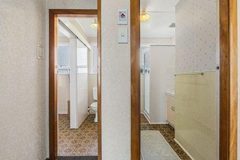 Photo of property in 19 Hume Street, Waitara, 4320