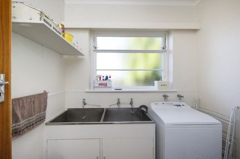 Photo of property in 395 Ruahine Street, Terrace End, Palmerston North, 4410