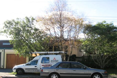 Photo of property in 6 Kauri Street, Eastbourne, Lower Hutt, 5013