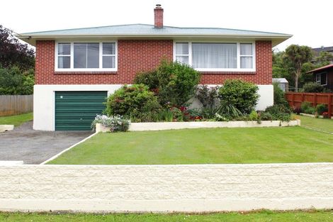 Photo of property in 80 Peel Street, Geraldine, 7930