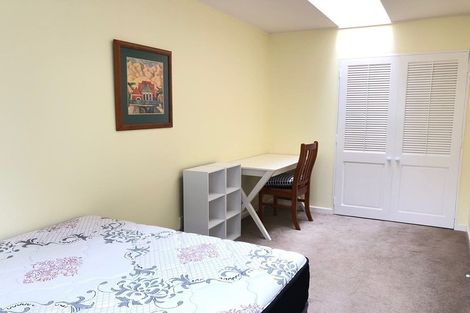 Photo of property in 2/14 Harriett Street, Thorndon, Wellington, 6011