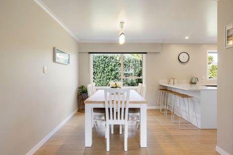 Photo of property in 9 Grassy Downs Place, St Andrews, Hamilton, 3200