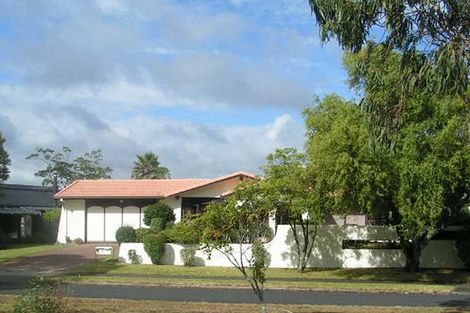 Photo of property in 88 Becroft Drive, Forrest Hill, Auckland, 0620