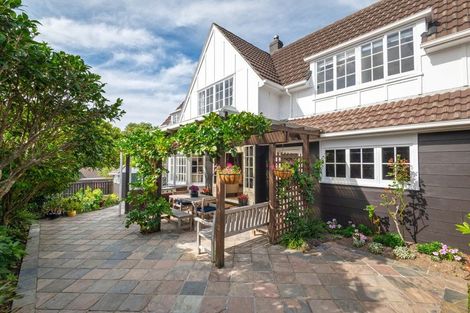 Photo of property in 2/6 Elderwood Lane, Belmont, Auckland, 0622