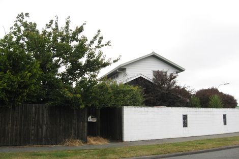 Photo of property in 2 Besant Place, Avondale, Christchurch, 8061