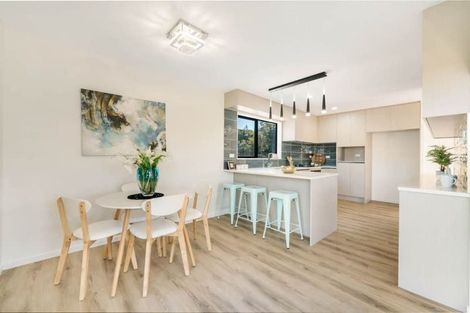 Photo of property in 5 Liban Place, Massey, Auckland, 0614