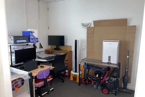 Photo of property in Terrace Tower Apartments, 4d/126 The Terrace, Wellington Central, Wellington, 6011