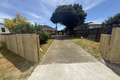 Photo of property in 15 Julian Place, Otara, Auckland, 2023