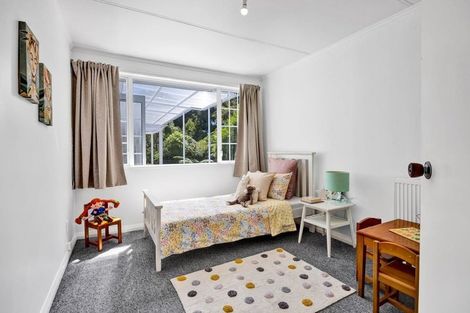 Photo of property in 82 Huatoki Street, Vogeltown, New Plymouth, 4310