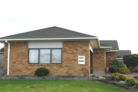 Photo of property in 6 Splendour Close, Henderson, Auckland, 0610