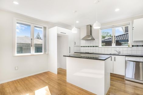 Photo of property in 55a Puriri Road, Manurewa, Auckland, 2102